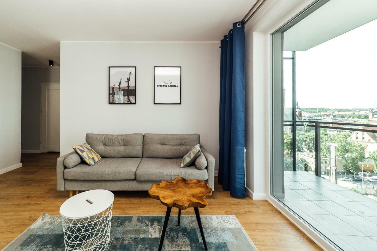 Pobookowane Stocznia Apartments Гданск Екстериор снимка