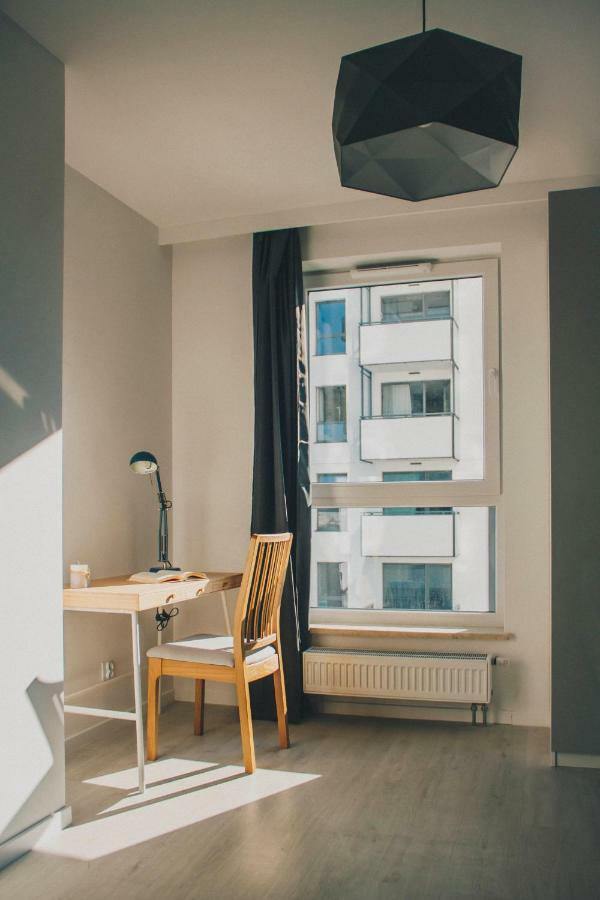 Pobookowane Stocznia Apartments Гданск Екстериор снимка